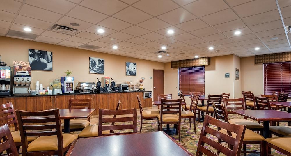 Best Western Plus Victor Inn & Suites Eksteriør bilde