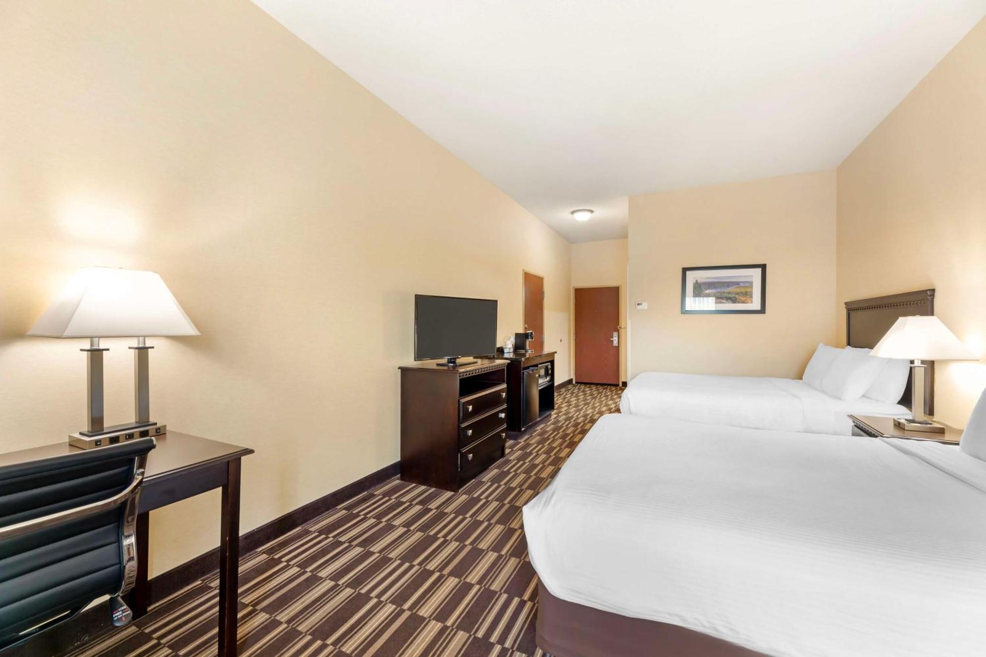 Best Western Plus Victor Inn & Suites Eksteriør bilde